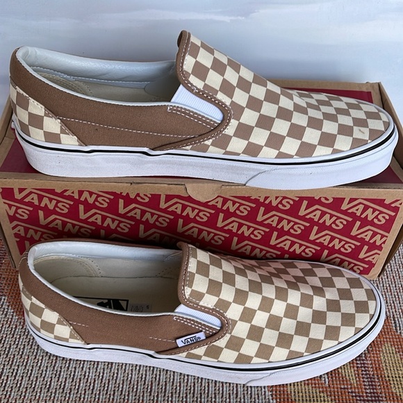 Vans Men’s Classic Slip-On
(Checkerboard)Tger's Eye/
VN0A38F7QTK Sneakers - Picture 2 of 16